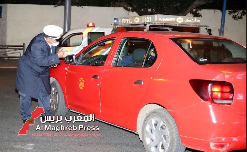 مدينة مغربية تقرر رفع تسعيرة العداد لسيارات الأجرة الصغيرة
