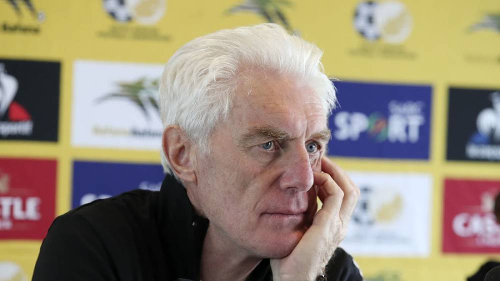 مدرب جنوب أفريقيا هوغو بروس تلقينا عرضا لمواجهة البرازيل وديًا قبل لقاء المغرب لكن ذلك كان مستحيلا وهناك فرصة كبيرة للعب ضد إيران يوم 13 يونيو