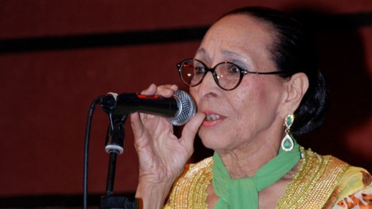 بالفيديو: فنان سوري يقرصن أغنية الحاجة الحمداوية ويثير غضب مغاربة