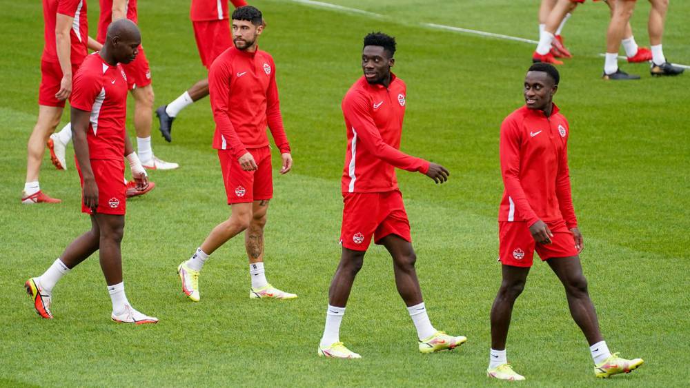 لاعبو منتخب كندا يعودون إلى التداربب بعد مقاطعتهم ودية بنما والاتحاد المحلي يؤكد سنواصل التفاوض معهم لإيجاد حل