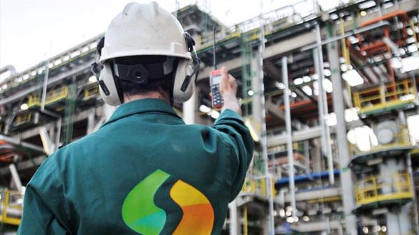 الـ"PPS" يربط حل أزمة أسعار المحروقات باستئناف نشاط مصفاة "لاسامير"