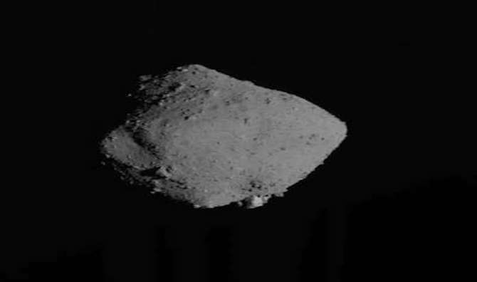 العثور على عناصر للحياة في عينات مأخوذة من كويكب