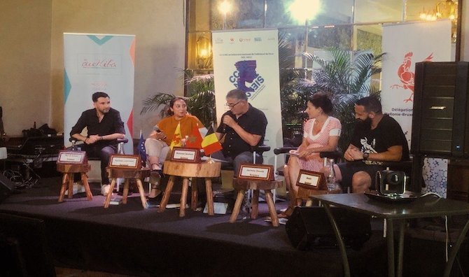 ندوة فكرية تقرب أدباء المهجر من الوطن