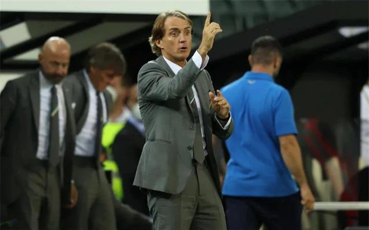 إنجلترا لم تلعب بأطفال وخسارتهم ضد المجر تختلف عن هزيمتنا أمام ألمانيا – صفحة الشعب