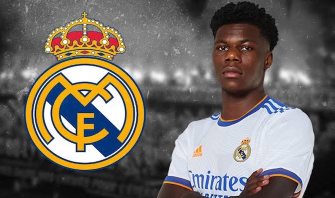 ريال مدريد يعلن رسمياً تعاقده مع الفرنسي تشاوميني￼