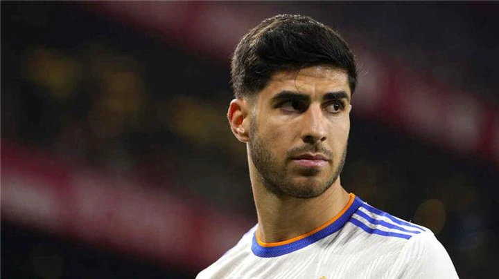 أسينسيو يتلقى عرضًا من الدوري الإنجليزي للرحيل عن ريال مدريد – صفحة الشعب