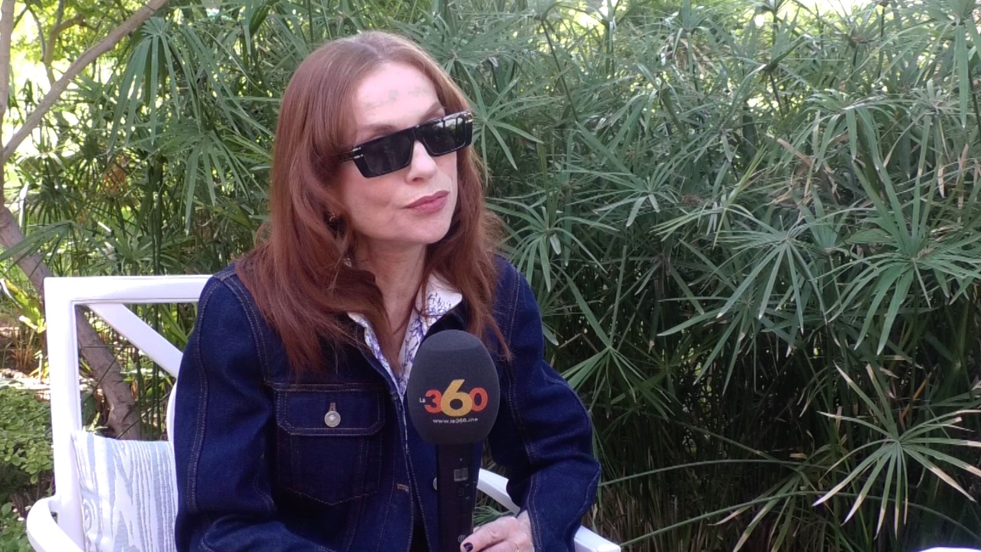 بالفيديو: الممثلة الفرنسية الشهيرة إيزابيل هوبير تفتح قلبها لـLE360