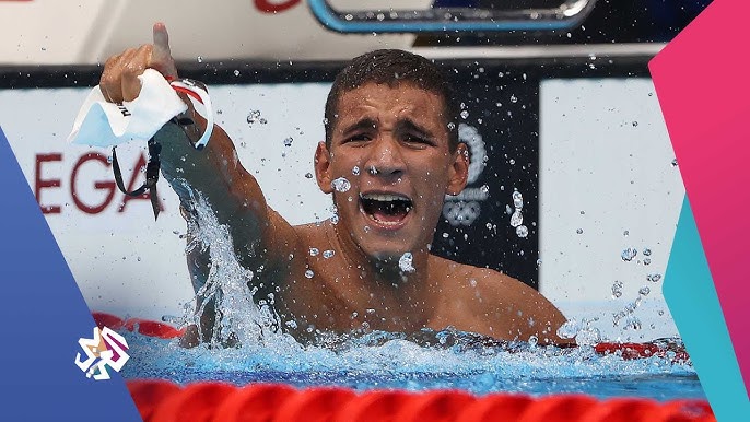 السباح التونسي أيوب الحفناوي يحرز ذهبية بطولة العالم في سباق 800 متر سباحة حرة