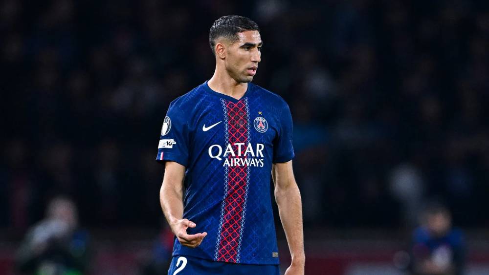 حكيمي ضمن القائمة النهائية للمرشحين لجائزة أفضل لاعب في العالم لسنة 2025