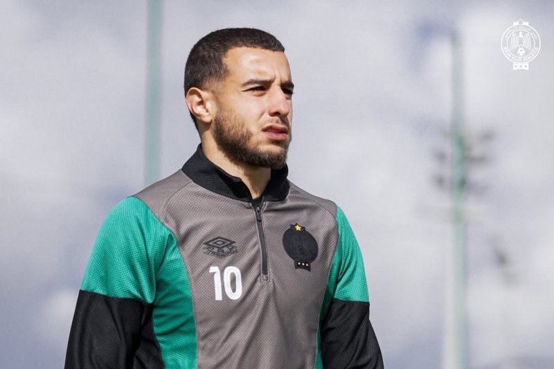 الرجاء يعلن إعارة ولد الشيخ إلى فوليندام الهولندي