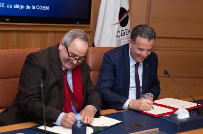 الاتحاد العام لمقاولات المغرب ووزارة التعليم العالي يوقعان اتفاقية إطار لتعزيز قابلية التشغيل