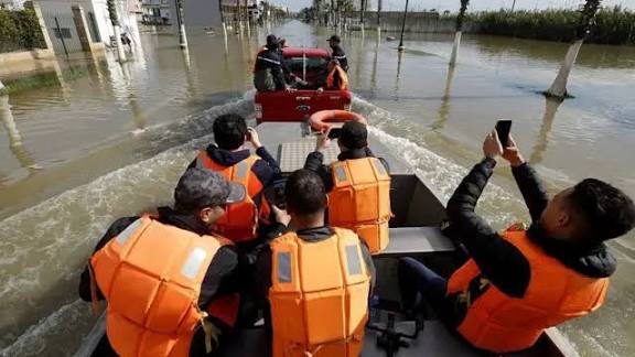 جماعة أولاد سلامة بإقليم القنيطرة.. جهود حثيثة لمواكبة الساكنة المتضررة من الظروف المناخية الاستثنائية
